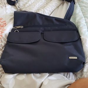 Travelon purse